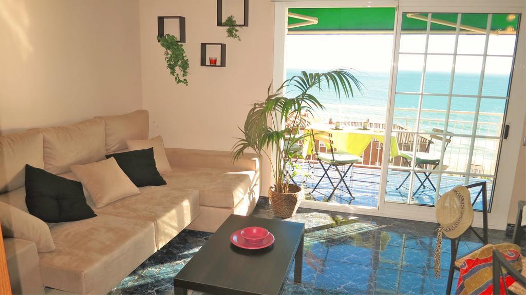 Bianca Seaview & Beach Apartment Montgat Buitenkant foto